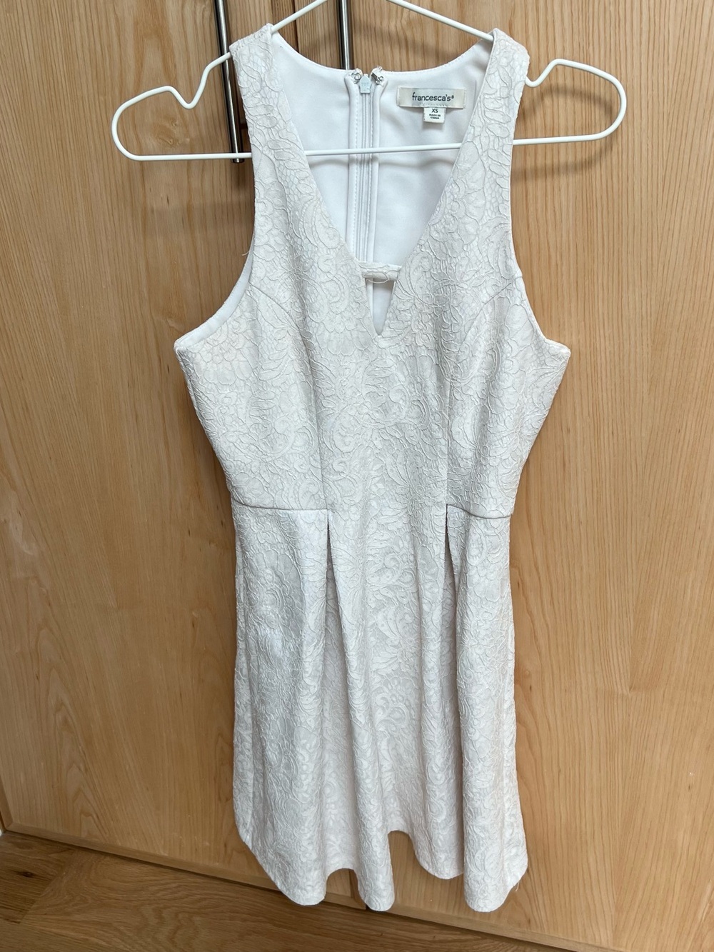 White dress XS
